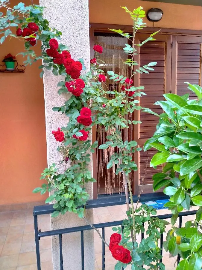 Da Cinzia Villa Stazzo 0*,  Italy